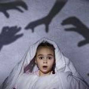 Какво става, ако детето се страхува от тъмното?