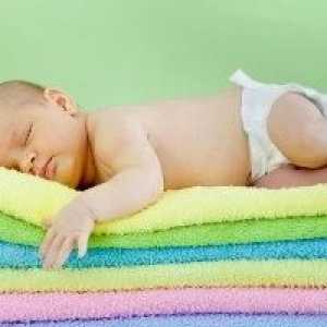Какви са най-добрите пелени за новородени?