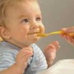 Когато трябва да започне допълнителни хранене на деца?