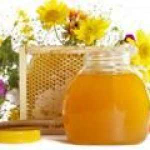 Мед смес за укрепване на тялото
