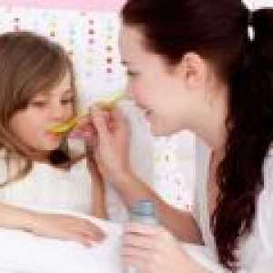 Nocturnal кашлица при деца, лечение на нощна кашлица